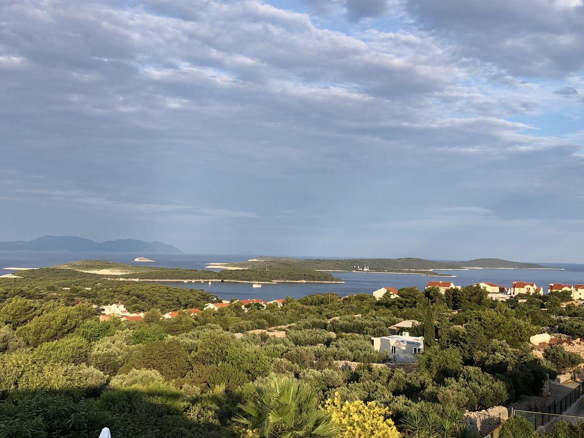 Dela Panzió Hvar Town Kültér fotó